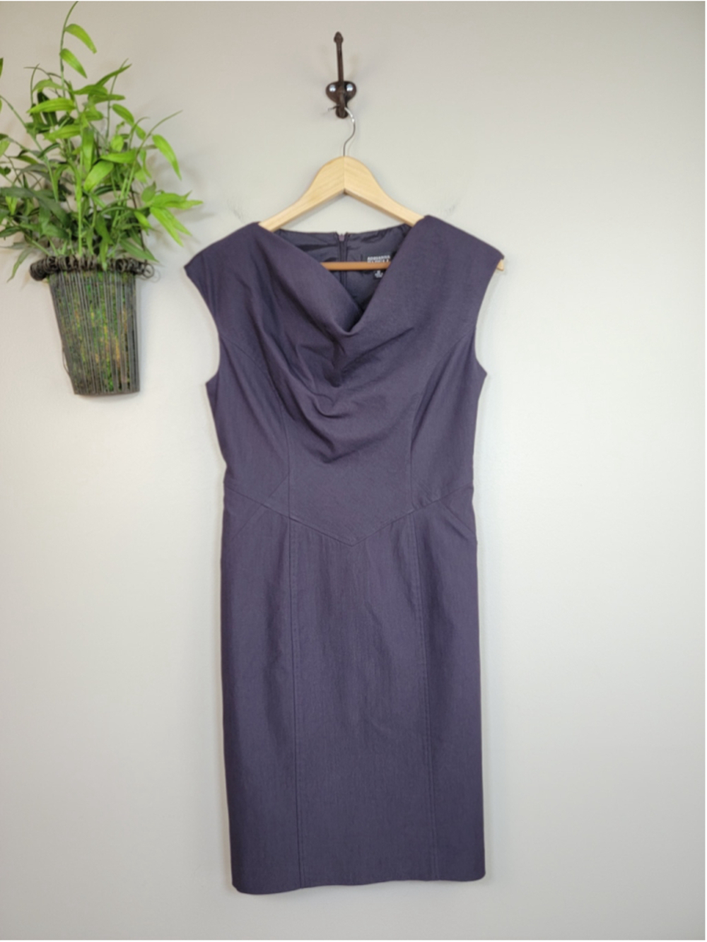 Adrianna Papell 8P Draped Cowl Neck Sheath Dress Purple Sleeveless Midi Stretchy
